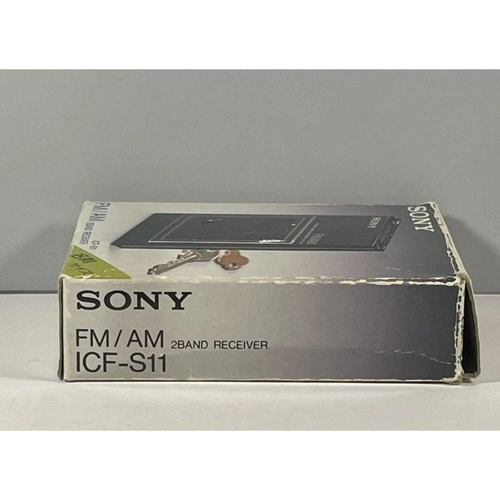Vintage Sony ICF-S11 ICF-S11W AM/FM Red Pocket Radio JAPAN CIB Box Papers Case